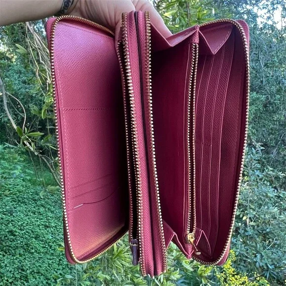 COACH Double Zip-Around Travel & Phone Wallet PINK Leather w Gold Hardware NWOT - Picture 4 of 13